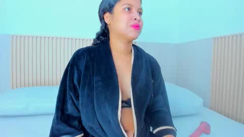 ALENA online show from October 2025 11:22:02 AM