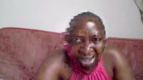 Snapshot of alesha_ chatting on November 2025 07:02:02 AM Noreen Kennth and Emilly online show from November 2025 07:02:02 AM