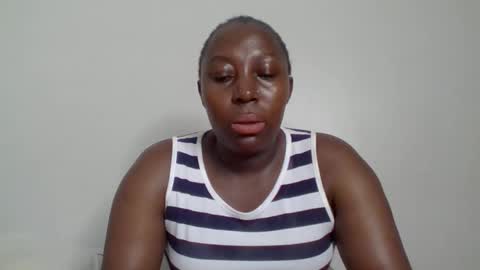 Snapshot of alesha_ chatting on December 2025 06:41:02 AM Noreen Kennth and Emilly online show from December 2025 06:41:02 AM