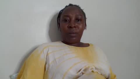 Snapshot of alesha_ chatting on February 2026 06:12:02 PM Noreen Kennth and Emilly online show from February 2026 06:12:02 PM