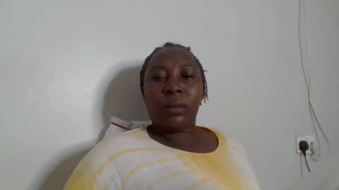 Snapshot of alesha_ chatting on February 2026 06:59:01 PM Noreen Kennth and Emilly online show from February 2026 06:59:01 PM