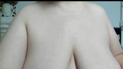 Snapshot of alesha_arabian_ chatting on February 2026 05:13:02 AM alesha_arabian_ online show from February 2026 05:13:02 AM