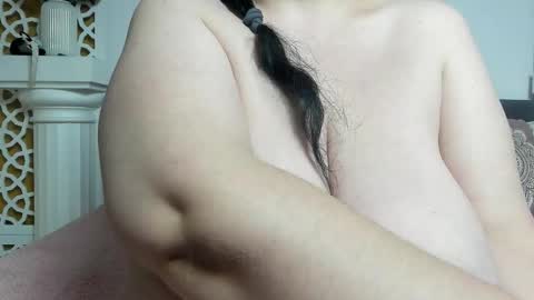 Snapshot of alesha_arabian_ chatting on February 2026 05:00:02 AM alesha_arabian_ online show from February 2026 05:00:02 AM