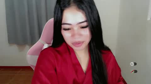 Snapshot of alesha_vibe_me chatting on December 2024 10:09:02 PM alesha_vibe_me online show from December 2024 10:09:02 PM