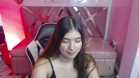 Snapshot of alesia_v chatting on May 2026 03:26:01 AM Live 1000pm 600am COLOMBIAN HOUR online show from May 2026 03:26:01 AM