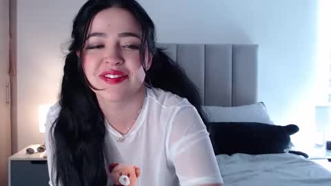 Aleska online show from March 2026 04:03:02 PM