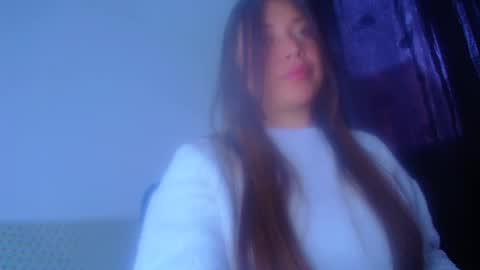 QUEEN OFF MILk  IM BACK  15 NOV online show from September 2025 09:16:01 PM