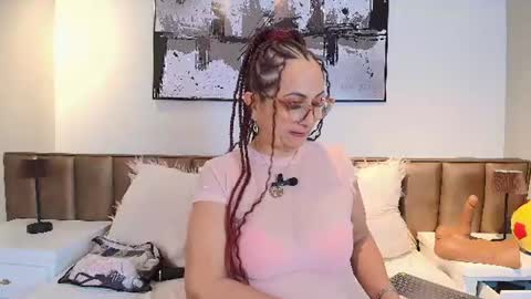 Snapshot of alessandraleroy chatting on June 2026 12:29:02 PM Alessandra online show from June 2026 12:29:02 PM