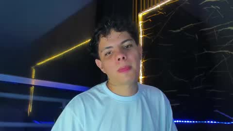 Snapshot of alessandro__777 chatting on July 2026 05:43:02 AM Alessandro online show from July 2026 05:43:02 AM
