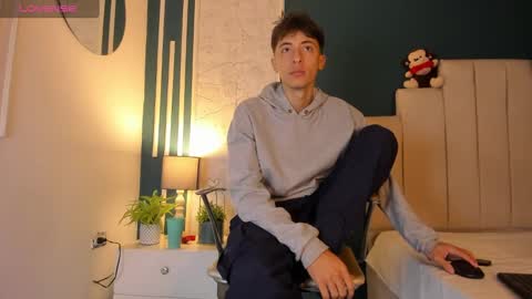 Alessandro Dybala online show from January 2025 12:29:02 PM