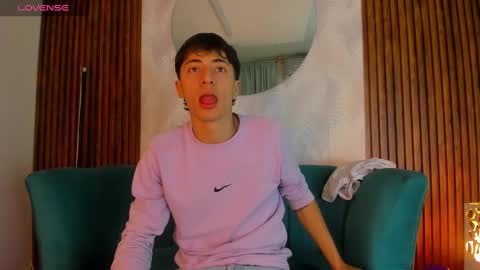 Alessandro Dybala online show from March 2025 11:51:01 AM