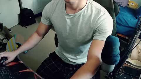 Snapshot of alessandro_fantasia chatting on December 2025 05:55:02 PM Alessandro online show from December 2025 05:55:02 PM