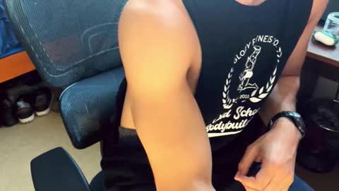 Snapshot of alessandro_fantasia chatting on February 2026 12:14:02 AM Alessandro online show from February 2026 12:14:02 AM