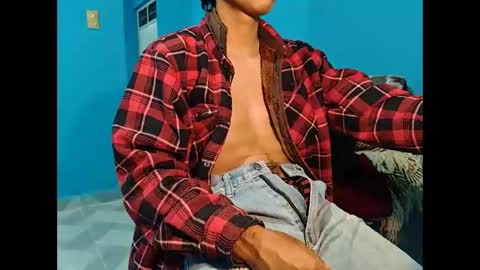 Snapshot of alessandrodmv chatting on October 2025 06:54:01 AM alessandrodmv online show from October 2025 06:54:01 AM