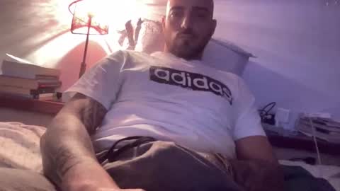 alessandromori91 online show from December 2025 12:19:01 AM