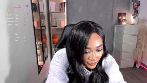 Snapshot of alessia_anderson07 chatting on October 2025 11:01:02 PM Yy  online show from October 2025 11:01:02 PM