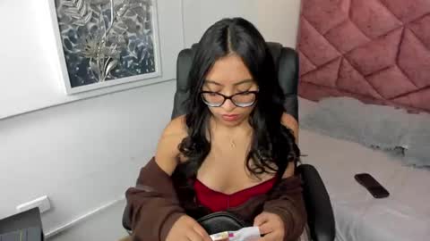 Alessia  online show from July 2026 03:20:02 AM