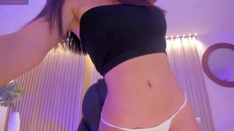 Alessia  online show from January 2025 07:38:01 PM