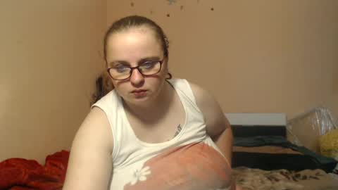 Snapshot of alessianeyl chatting on June 2026 02:42:01 AM Alessia online show from June 2026 02:42:01 AM