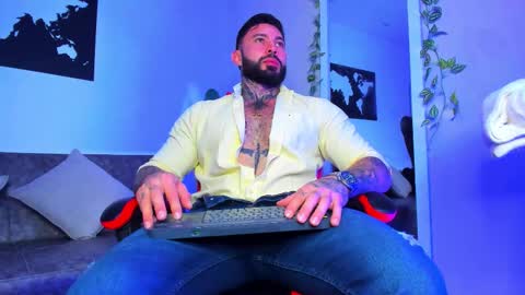 Snapshot of alessrose22 chatting on February 2026 07:23:02 PM Aless Rose online show from February 2026 07:23:02 PM