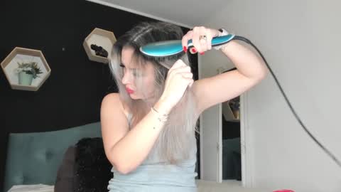 alesys69 online show from January 2025 10:31:01 PM