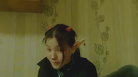 Snapshot of aletaathan chatting on February 2026 06:04:01 PM Vikki online show from February 2026 06:04:01 PM