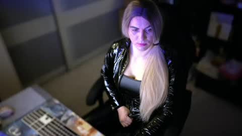 Leyla Leg online show from July 2026 08:36:01 PM