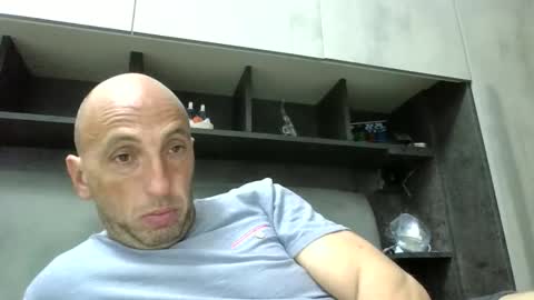 Snapshot of alex120475 chatting on April 2026 09:27:01 PM alex120475 online show from April 2026 09:27:01 PM