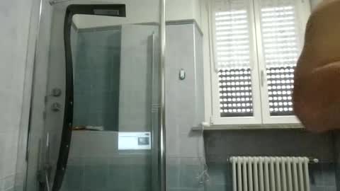 Snapshot of alex120475 chatting on April 2026 09:24:02 AM alex120475 online show from April 2026 09:24:02 AM