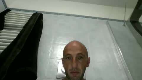 Snapshot of alex120475 chatting on April 2026 07:37:02 AM alex120475 online show from April 2026 07:37:02 AM