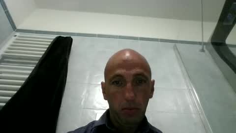 Snapshot of alex120475 chatting on April 2026 07:28:01 AM alex120475 online show from April 2026 07:28:01 AM