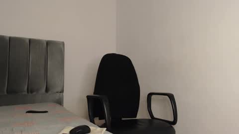 Owen online show from January 2025 01:50:01 AM