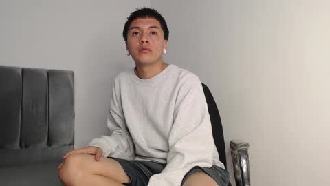 Owen online show from December 2025 01:22:02 AM