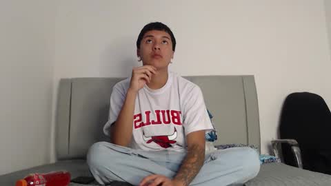 Snapshot of alex__lover chatting on March 2026 03:12:01 AM Owen online show from March 2026 03:12:01 AM