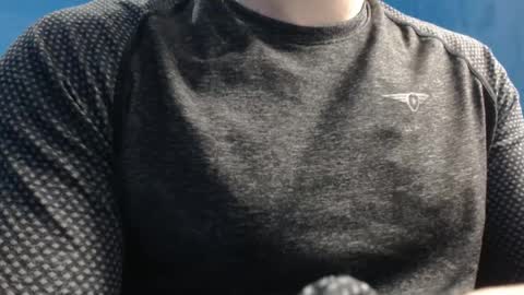 Snapshot of alex_blu chatting on February 2026 07:57:01 AM Alex online show from February 2026 07:57:01 AM