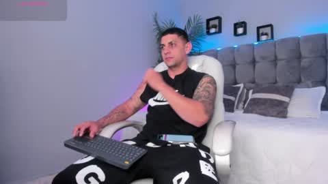 alex online show from July 2026 01:02:02 PM