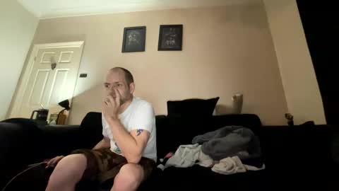 Snapshot of alex_essex69 chatting on May 2026 12:16:02 AM alex_essex69 online show from May 2026 12:16:02 AM