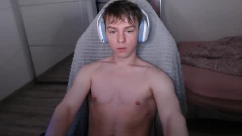 Alex online show from September 2025 01:43:01 AM