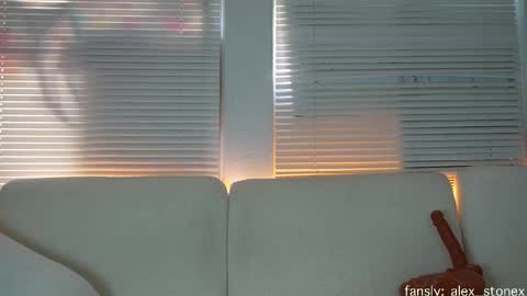 Alex Stone online show from February 2026 06:26:01 PM