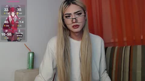 Snapshot of alex_lsf chatting on October 2025 07:43:01 PM CorneliaLia inst online show from October 2025 07:43:01 PM