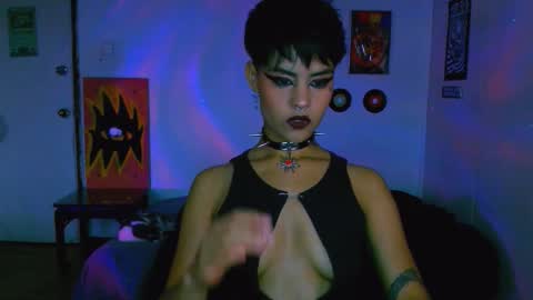 Alex online show from October 2025 09:24:01 PM