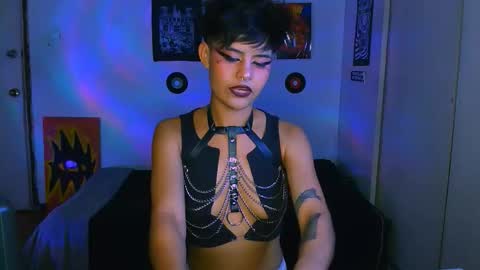 Alex online show from November 2025 11:05:01 PM