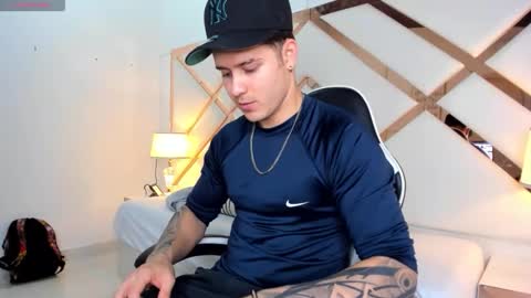 Alex  online show from February 2026 06:59:01 PM