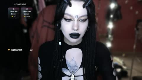Snapshot of alex_succubus chatting on May 2026 03:18:02 PM Alex Succubus online show from May 2026 03:18:02 PM
