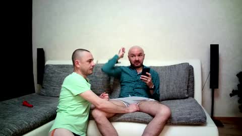 Alex and Tobey online show from January 2026 06:17:02 AM