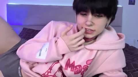 Alex Valley online show from April 2026 11:16:01 PM