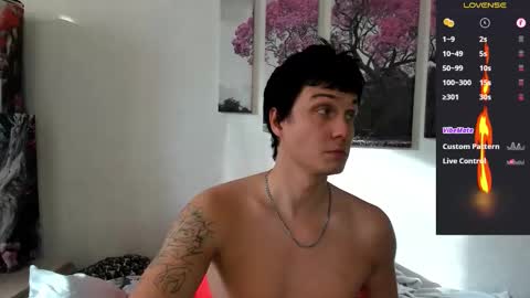 Snapshot of alex_wandhot chatting on October 2025 08:27:05 AM Alex WandHot online show from October 2025 08:27:05 AM