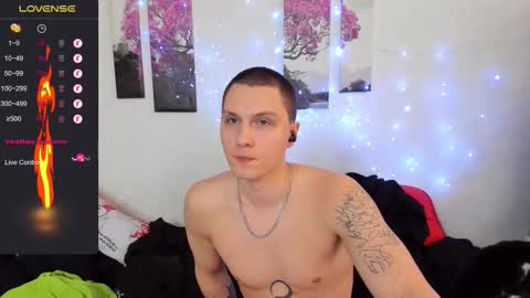 Snapshot of alex_wandhot chatting on February 2026 06:40:02 AM Alex WandHot online show from February 2026 06:40:02 AM