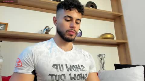 alex_wolf05 online show from April 2026 08:24:02 PM