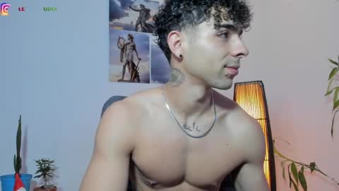 Snapshot of alex_zt7 chatting on June 2026 05:56:02 PM x online show from June 2026 05:56:02 PM